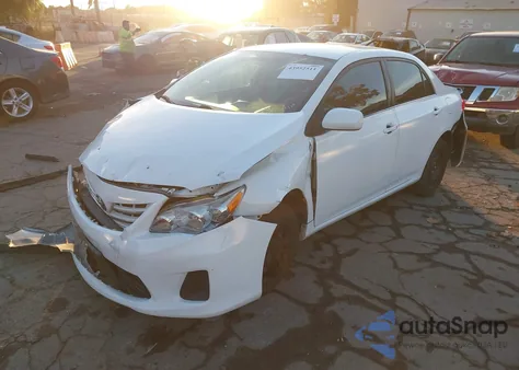 2013 Toyota Corolla Le из США, поврежденный, VIN 5YFBU4EE8DP158185